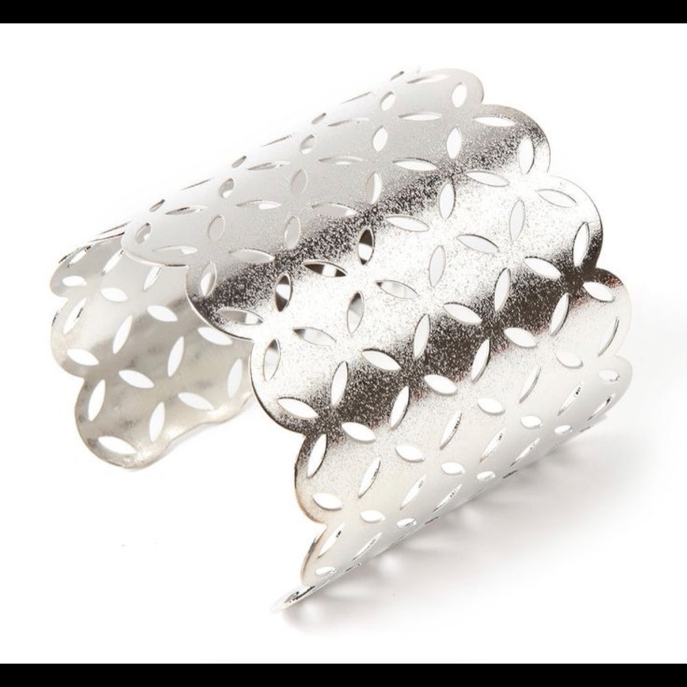Amrita Singh Allyson open silver tone cuff bracelet. 2.75 “ wide. NWT.
